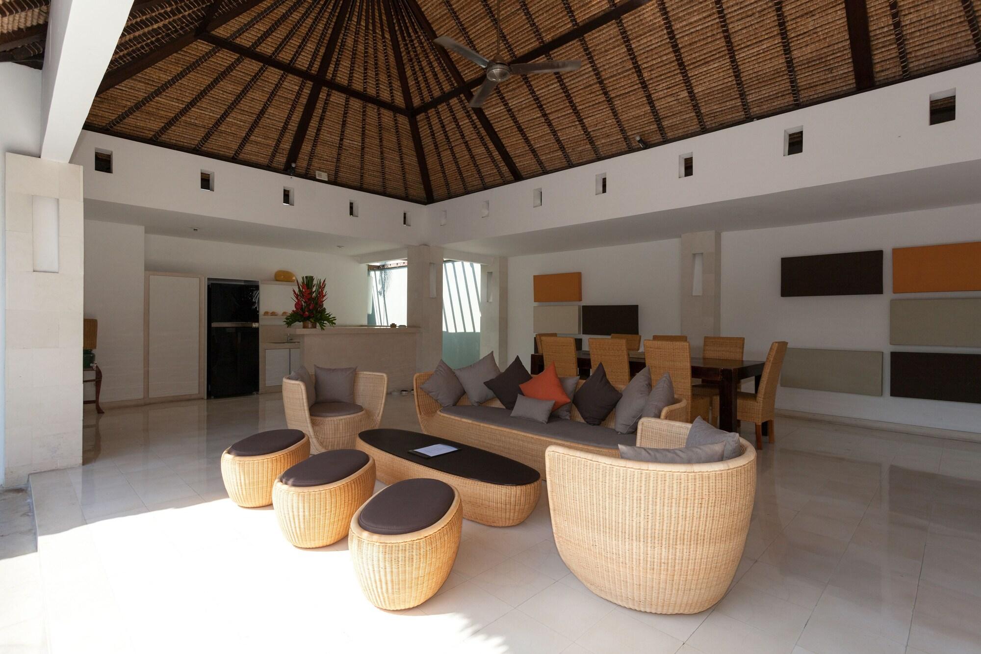 Bvilla Spa Seminyak Eksteriør billede